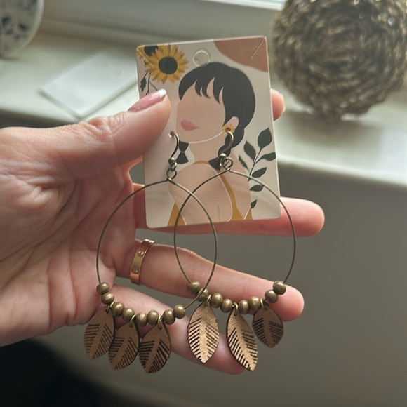 🟢handmade bohemian style dangle earring - Picture 2 of 2